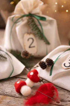 Adventtikalenteri - Korutyöt