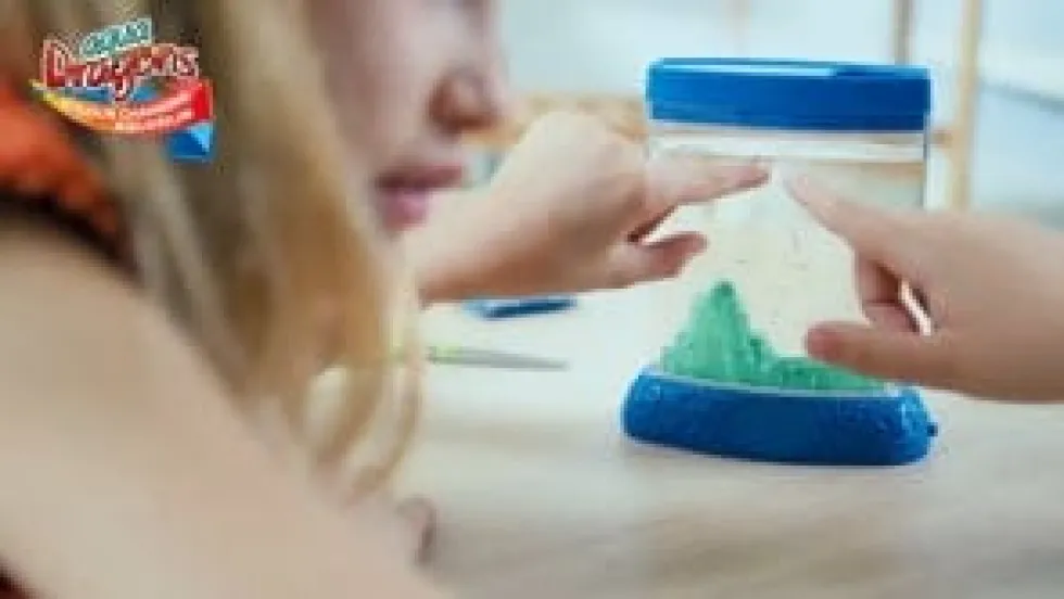 Aqua Dragons väriä vaihtavassa akvaariossa