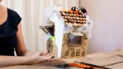 Askartelulaatikko Halloween - Kummitustalo