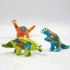 Dinosaurus paperimassasta - Pitkäkaula, 15,5 cm