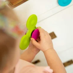 Fidget Spinner perheen nuorimmille