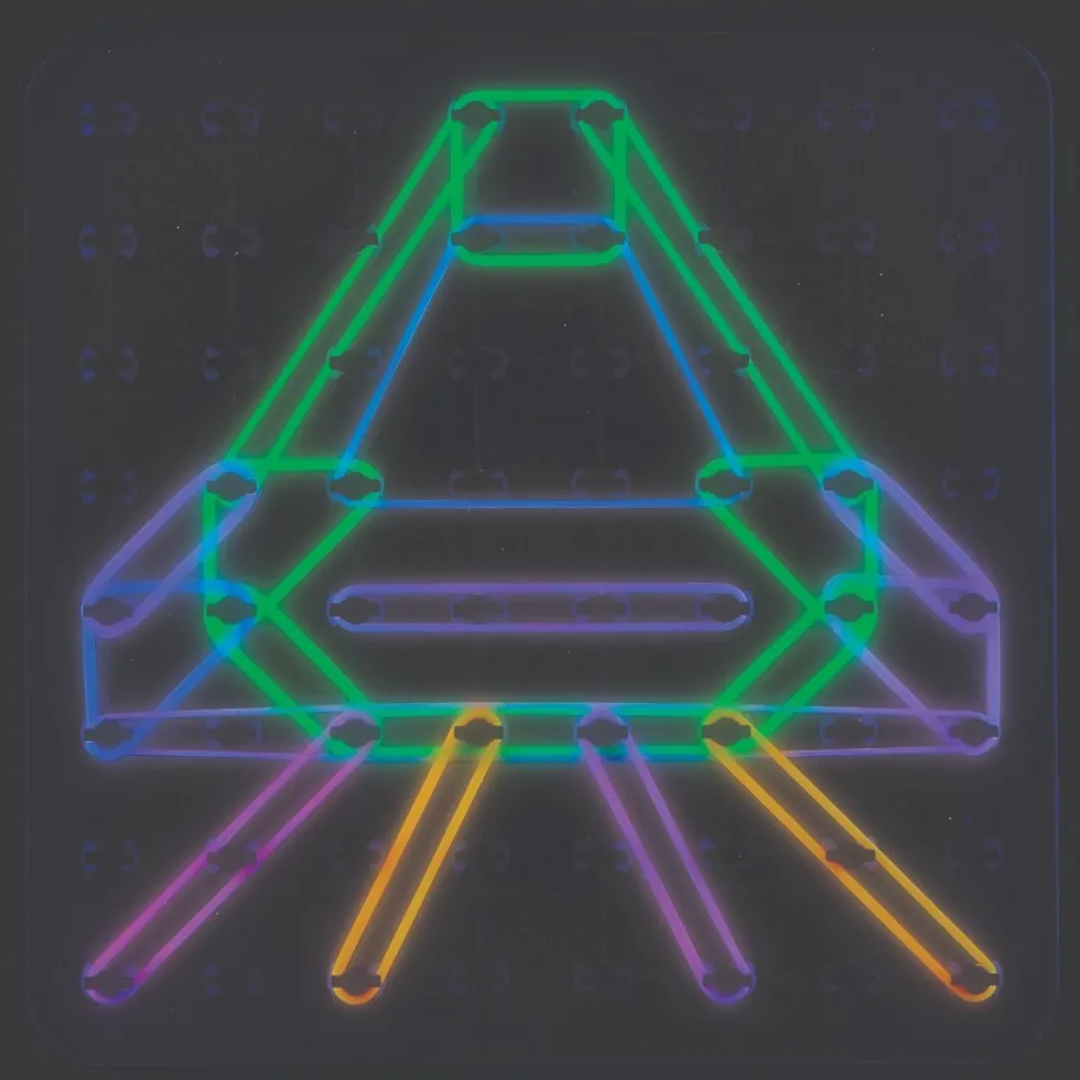 Geoboard - Tee muotoja kuminauhoilla
