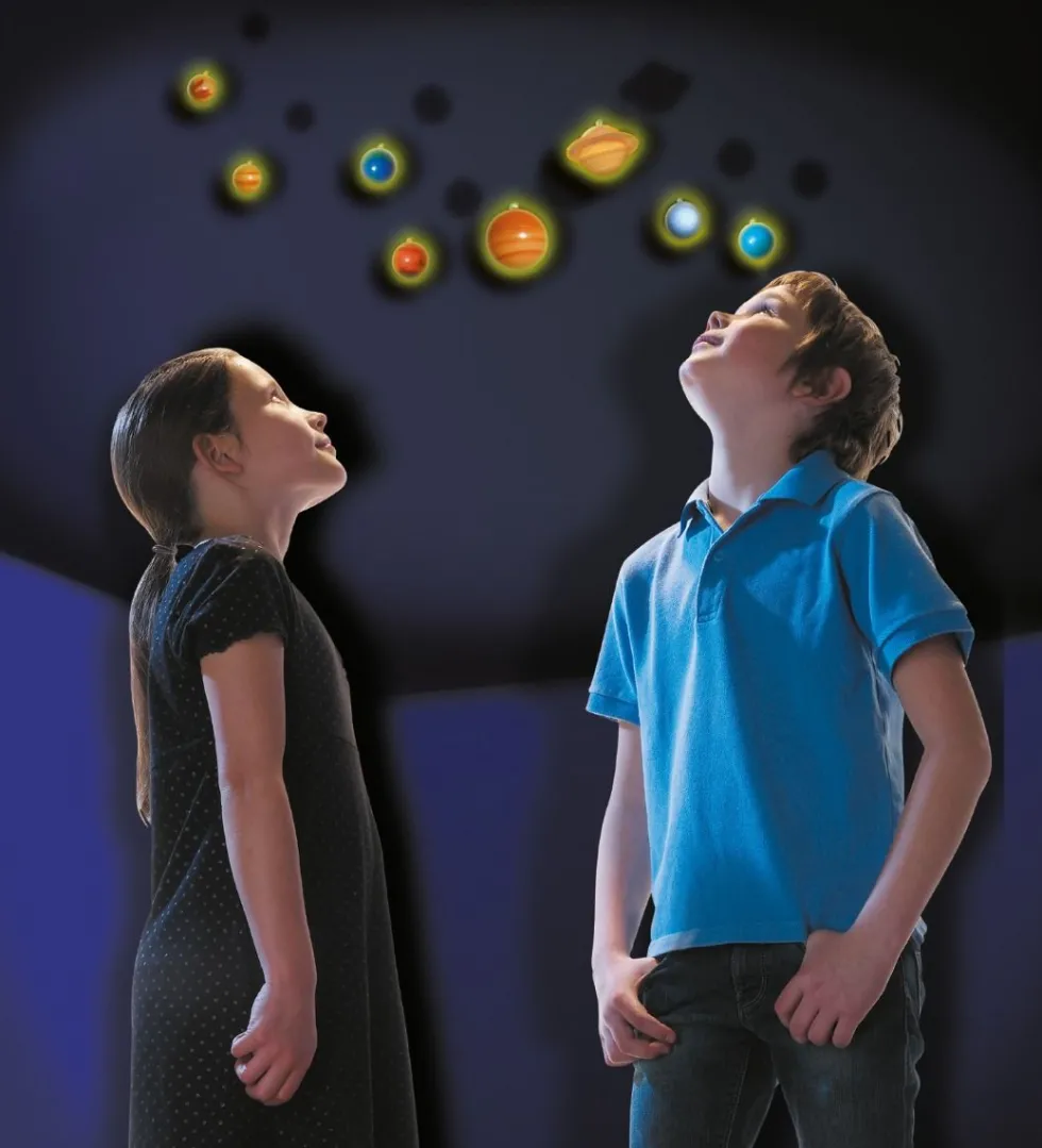 Glow - Aurinkokunta kattoon, 8 osaa
