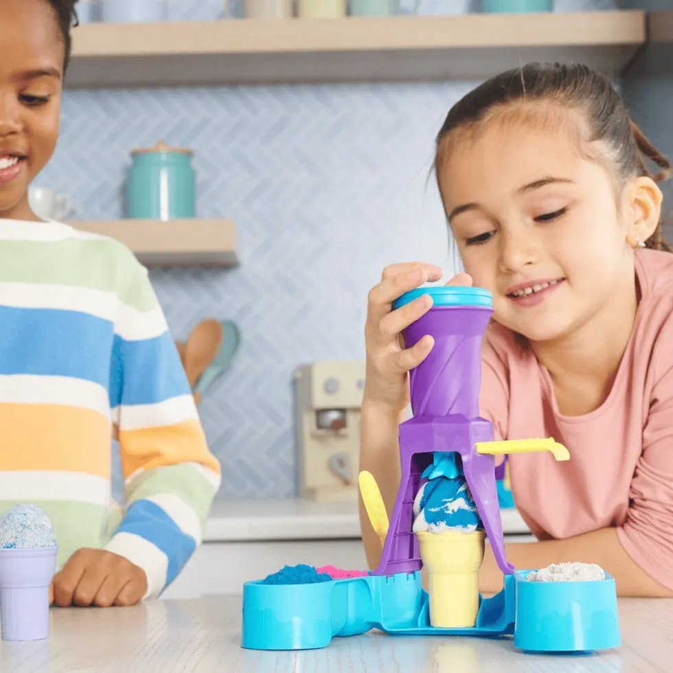 Kinetic Sand® - Soft Serve Station