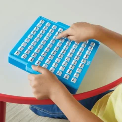 Matematiikan harjoitustaulu - Yhteenlaskut
