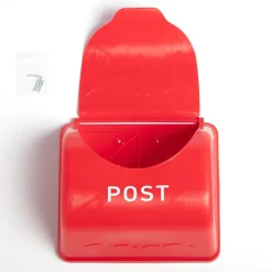 Postilaatikko leikkipaikalle - Punainen