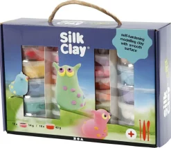 Silk Clay lahjapaketissa, 28 purkkia + työvälineet